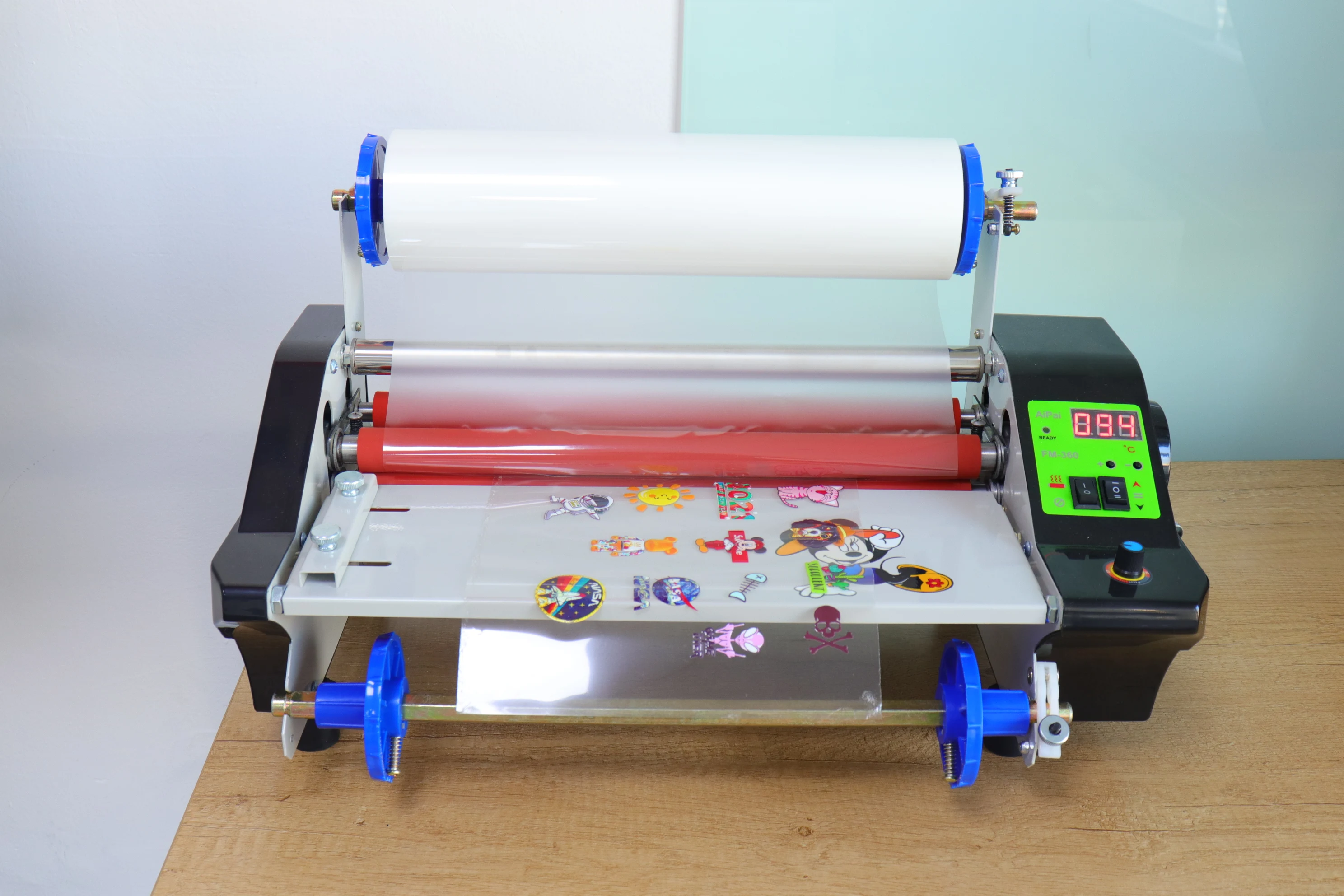 New UV DTF Laminating Machine Flatbed Printer for Curved Surface Phone ...