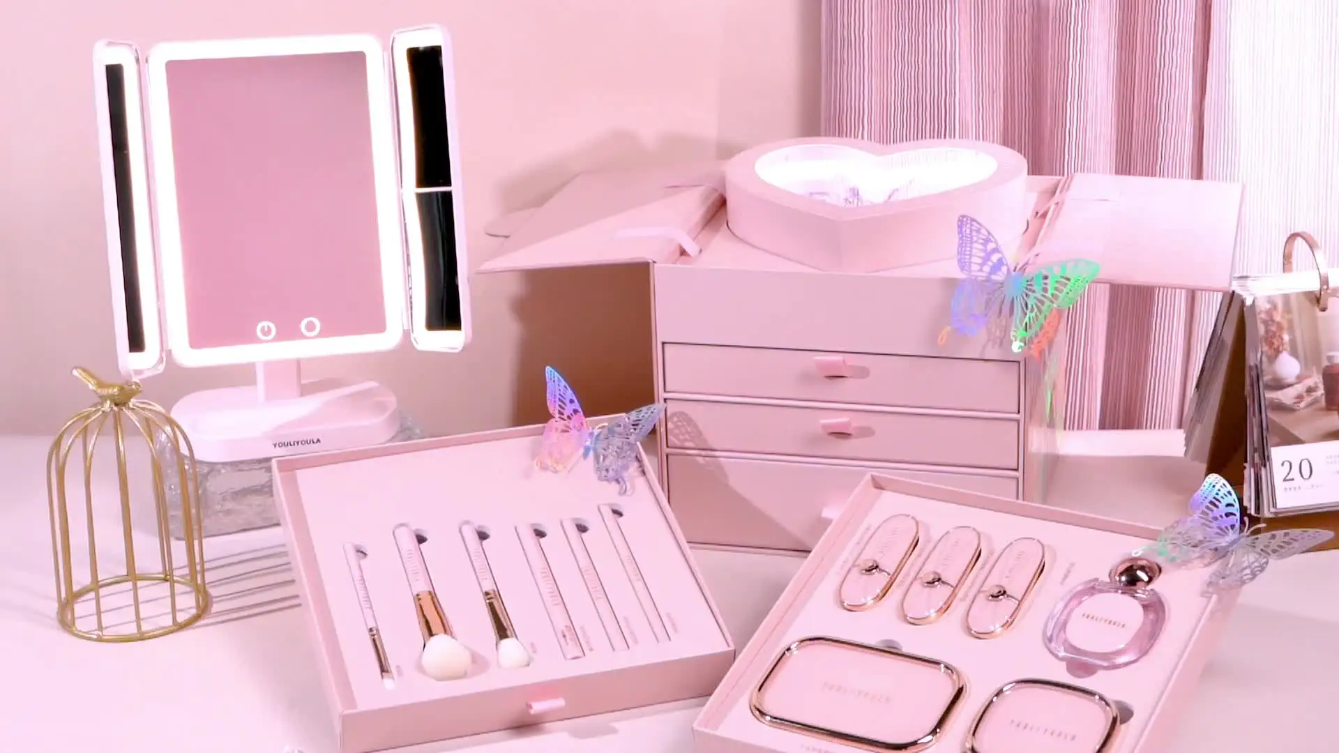 夜光杯　中国甘粛省酒泉の特産　未使用美品　化粧箱入り10枚セット 24-Piece Professional Women's Makeup Gift Set - Complete Organic