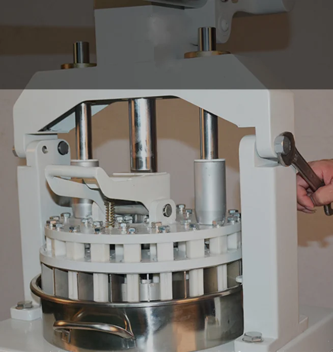 Manual Small Dough Divider / Dough Divider Rounder / Dough Cutting