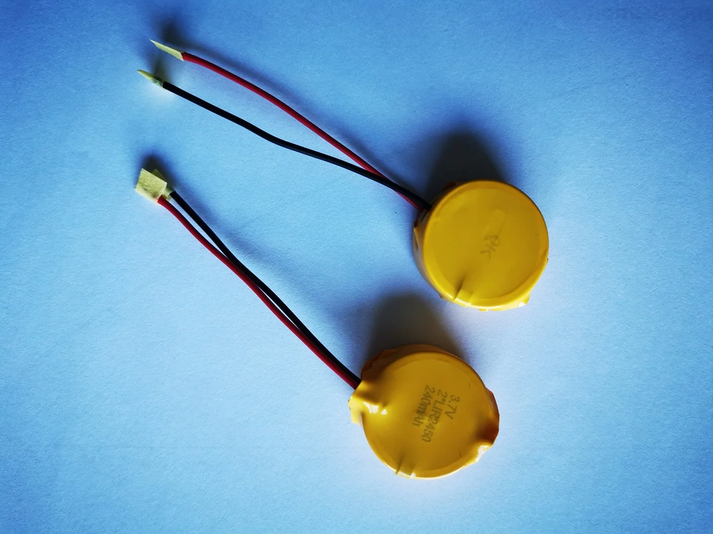 2XLIR2450 3.7V 240mAh-1.jpg