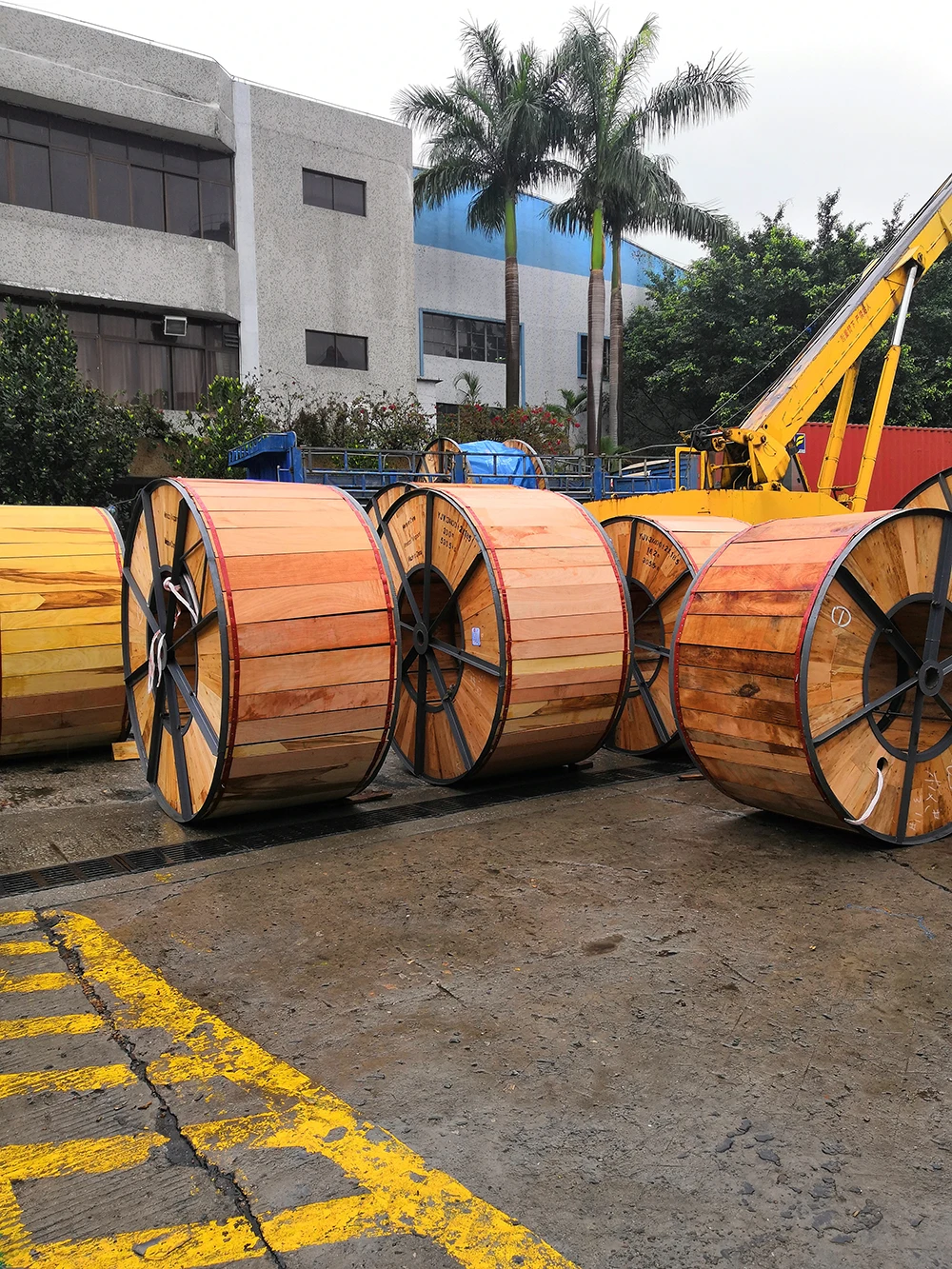 AAA indusrial rubber wires wholesale for computer-1
