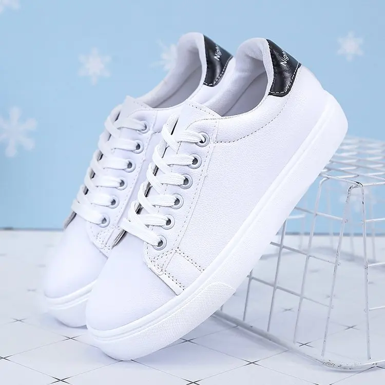 Cheap Price Typical White Shoes Student Sneakers Casual Flats Factory Direct Sells Good