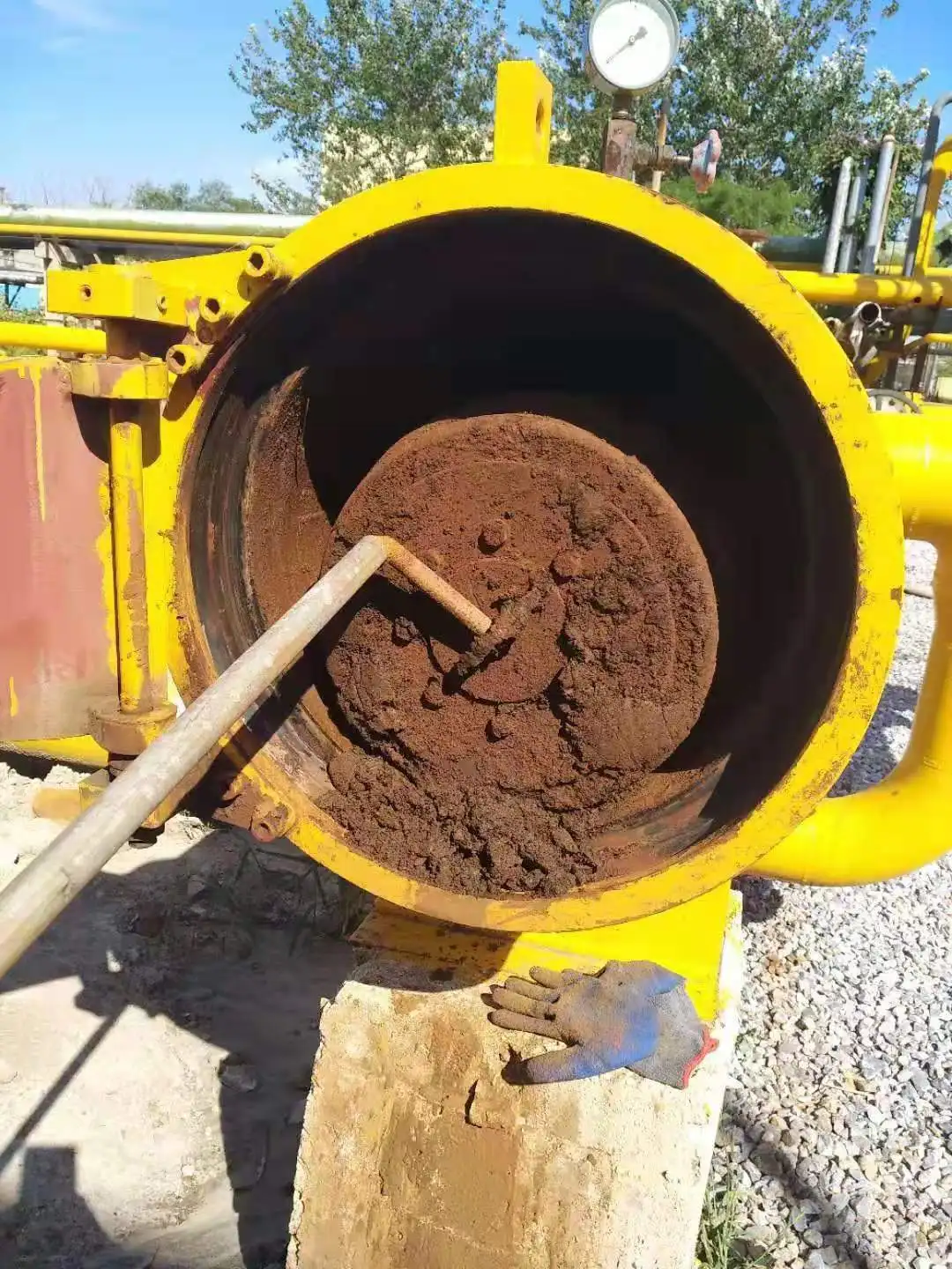 Scraper Cup Pig With Magnetic Brush - Emt Pipe Cleaning Pig