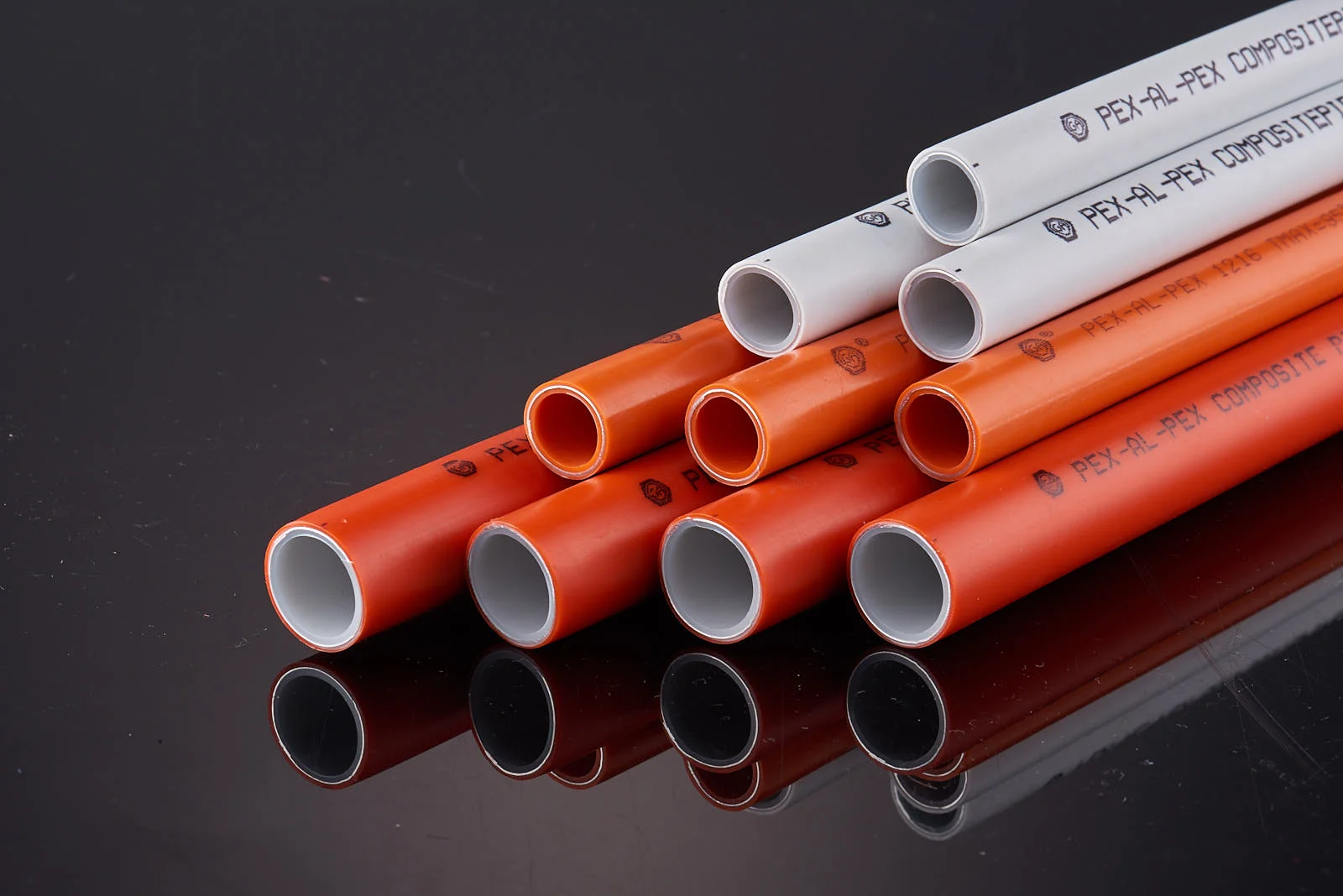 Ga Brand Pexalpex Pipe For Hot Water And Cold Water White Or Red Pipe