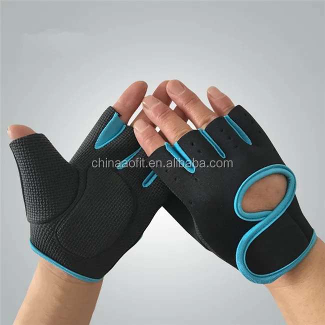 sports gloves 3 (1).jpg