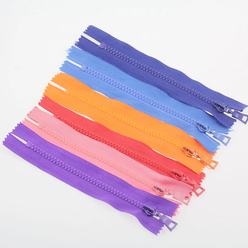 Direct Factory Price No.3/5/8/10 Plastic Zipper Closeend/openend