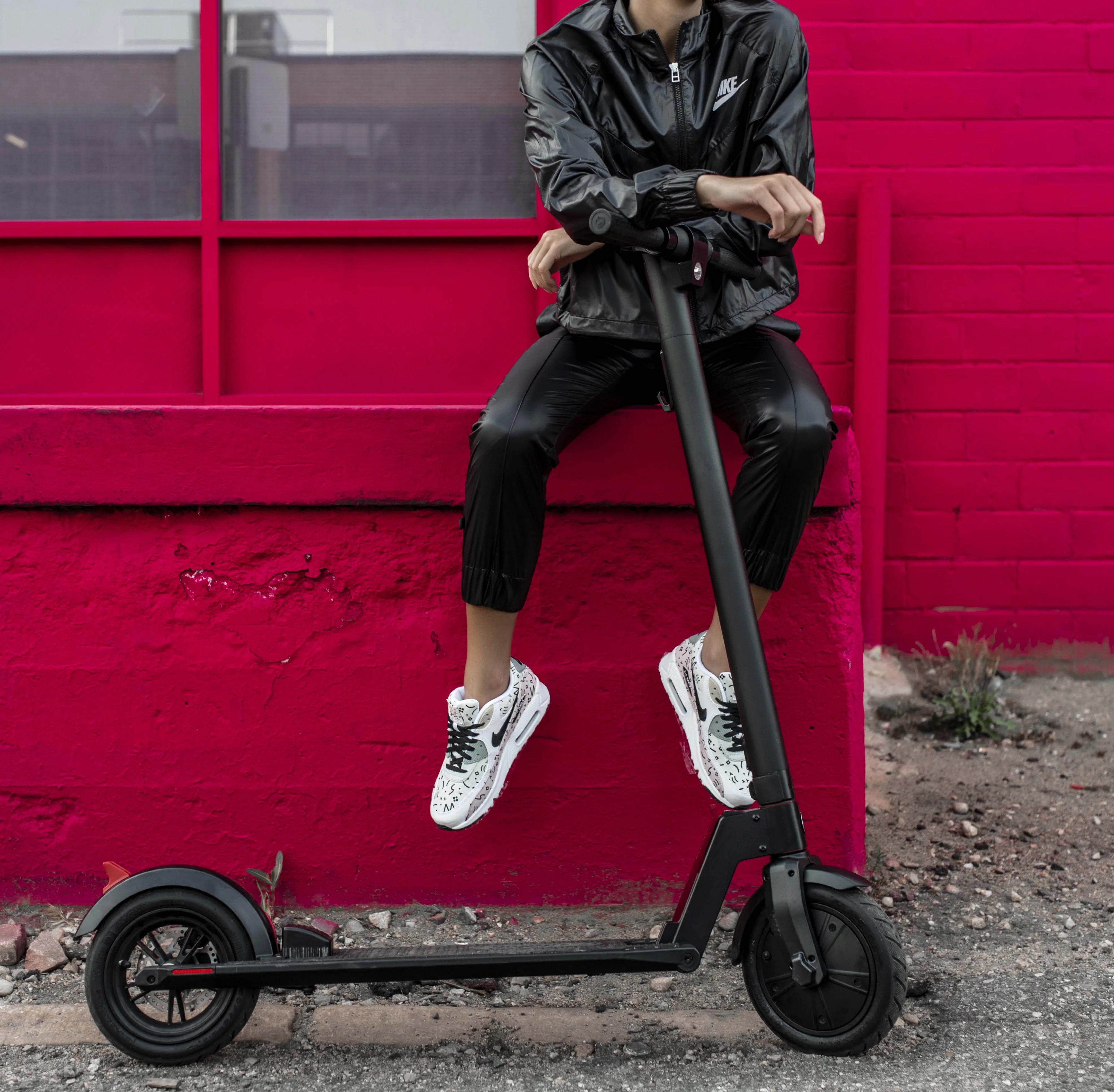 重量轻的廉价稳定电动滑板车成人与电动零件