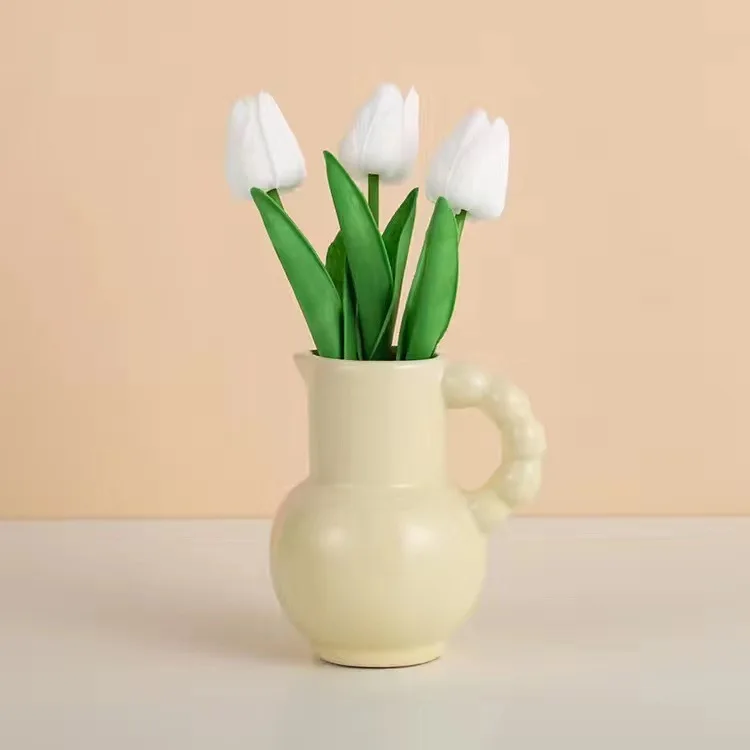 Mu Plant Centerpiece Ginger Jar With Gold Details Pink Vase With Gold