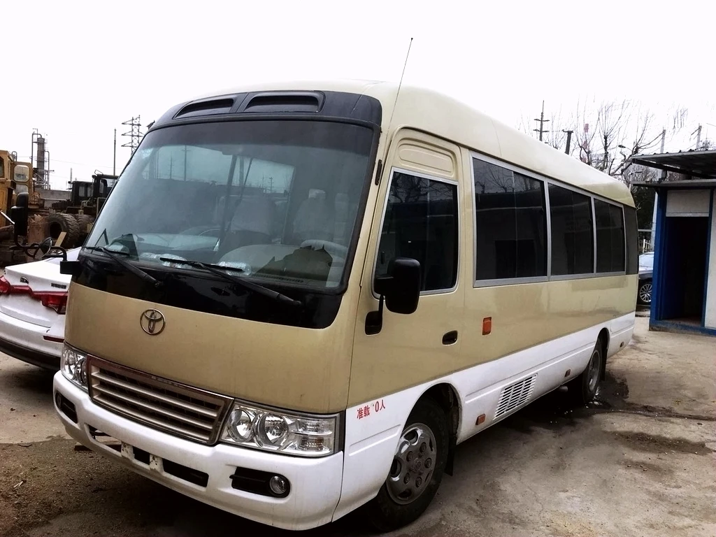 Toyota Hiace for Rent in Islamabad