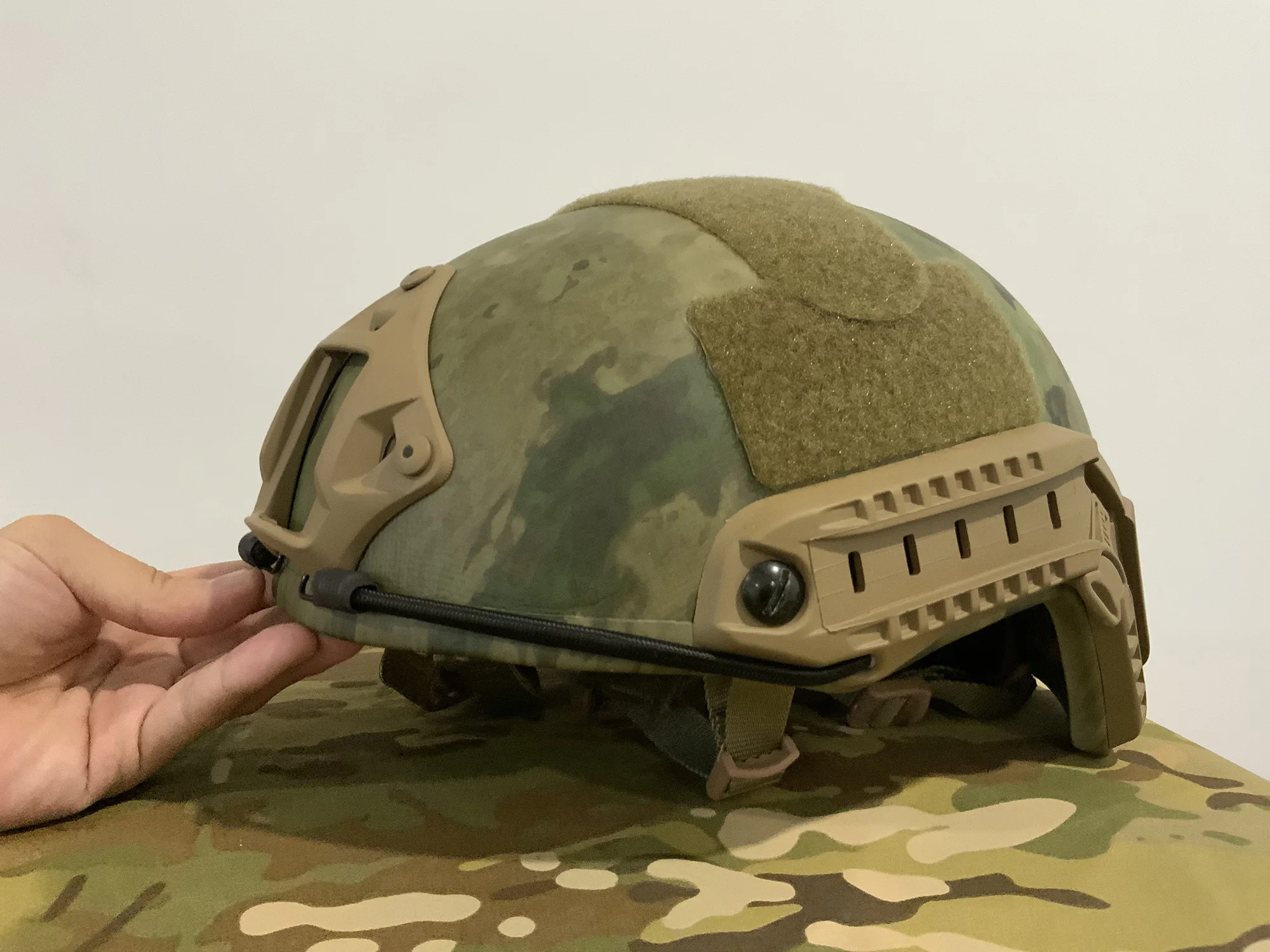44mag防弹弹道迷彩装甲头盔