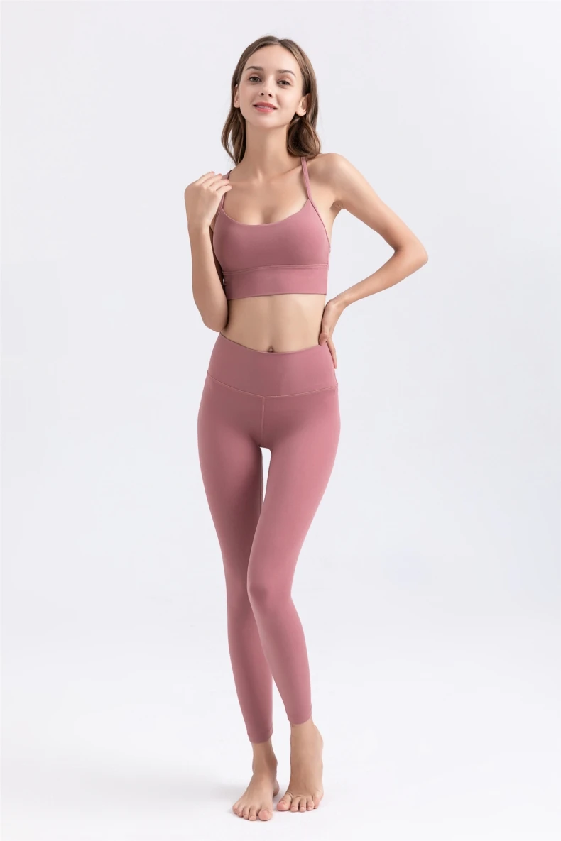 women showing it all in yoga pants