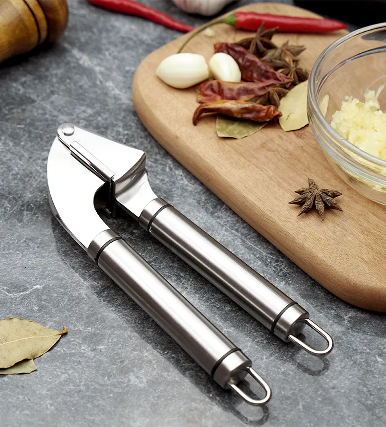 Professional Garlic Mincer Ginger Press With Ergonomic Handle Garlic 