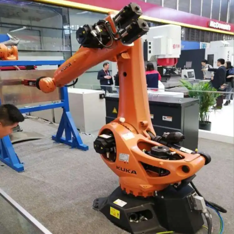 Industrial Robot Arm 6 Axis Kuka KR 70 R2100-2 With CNGBS Robot Dress ...