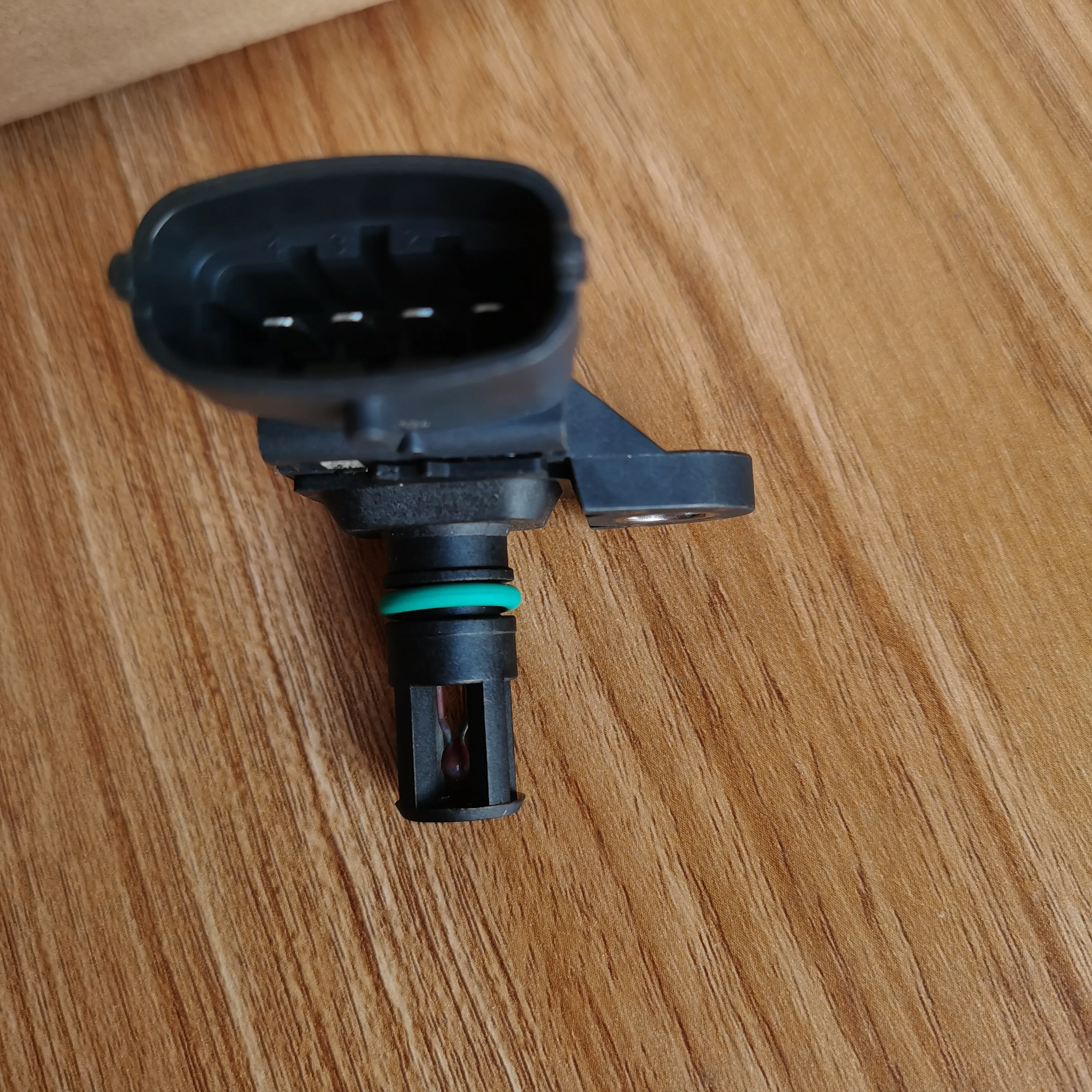 New Diesel 3611010-E9300 Temperature Sensor for Dongfeng Longqing Truck ...