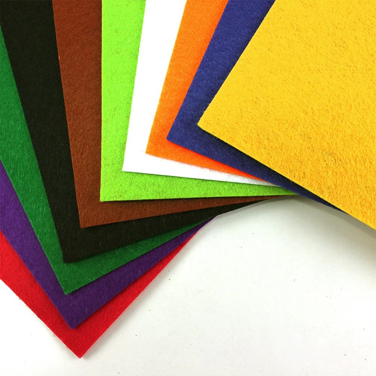 Green Field 5 Gallon Flower Pot Garden Plant Grow Bag Felt Fabric