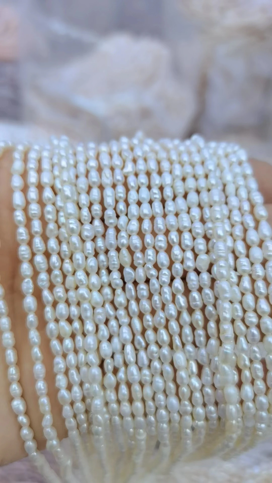 Wholesale Strands 4a Top Quality Natural Tiny Rice Freshwater Pearls 3