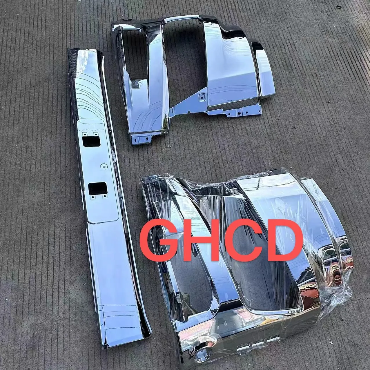 GHCD New Product/high Quality Chrome-plated Bumpers(three Section) for Japanese Truck New HIN 700(2017-ON) factory