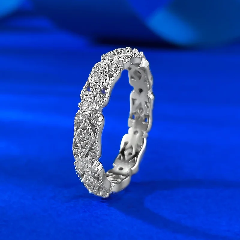 New S925 Silver Vintage Lace Ring Rhodium Plated Lab Diamond Fashionable Light Luxury Style Hollow Diamond Design
