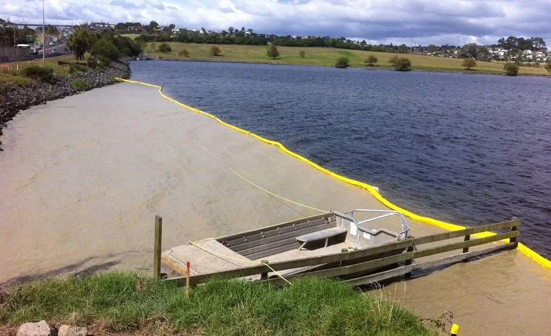 dot type iii heavy duty silt curtain