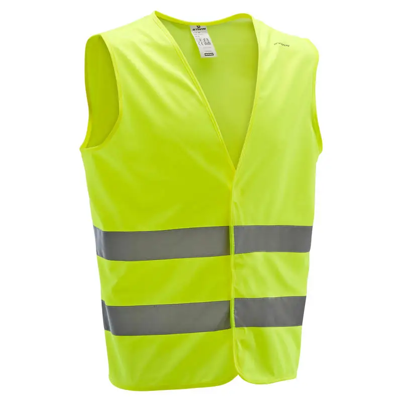 Should kids wear safety vests for road safety on their way to school as in Europe