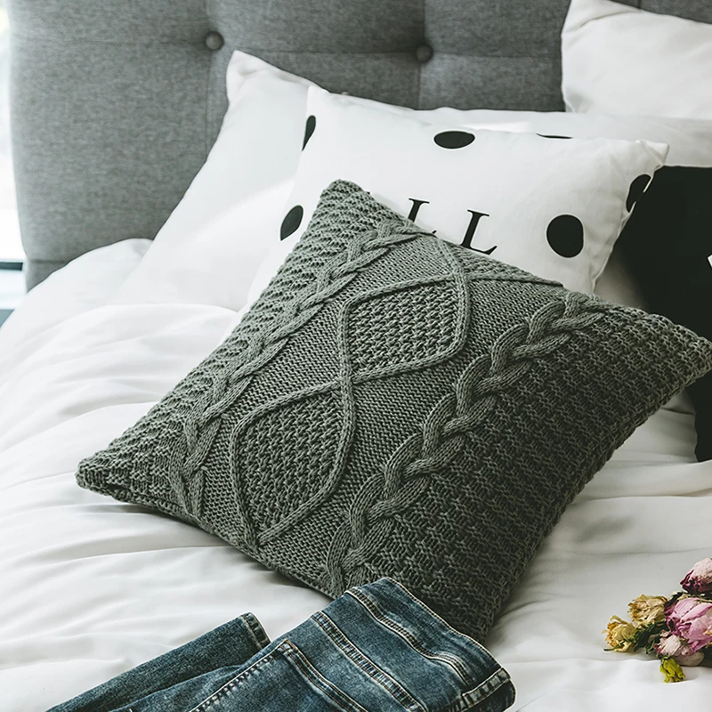 Blank Sublimation Throw Pillow Cover for Bed Dy Handmade White Solid Hotel Knitted Custom Pillow 1 Pc/ Poly Bag Home Seat Cn;jia factory