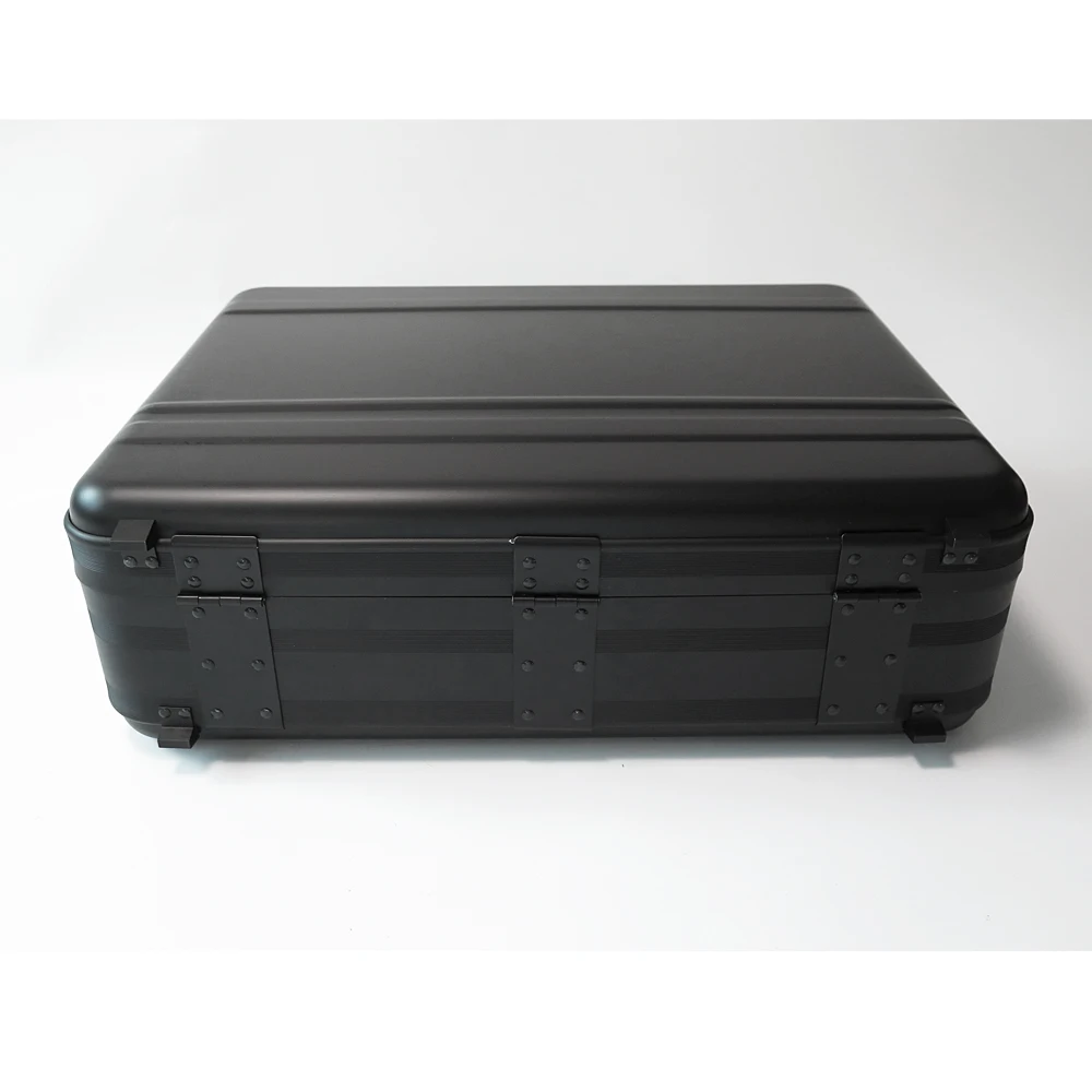 17" Aluminum Locking Briefcase/laptop Case Buy 17" Aluminum Locking