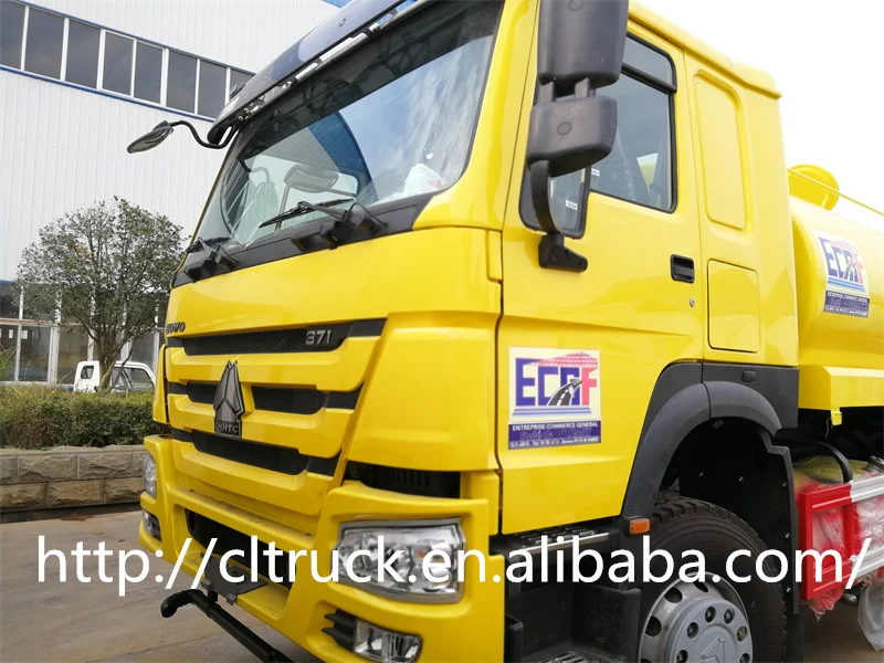 Famous Brand Howo 4x2 Drinking Water Truck 15000l Water Tank Transport