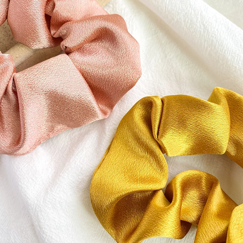 Yucat Wholesale Women Scrunchies Hair Ties Accessories Fabric Elastic Band Solid Color Crystal Satin Scrunchies For Hair.jpg