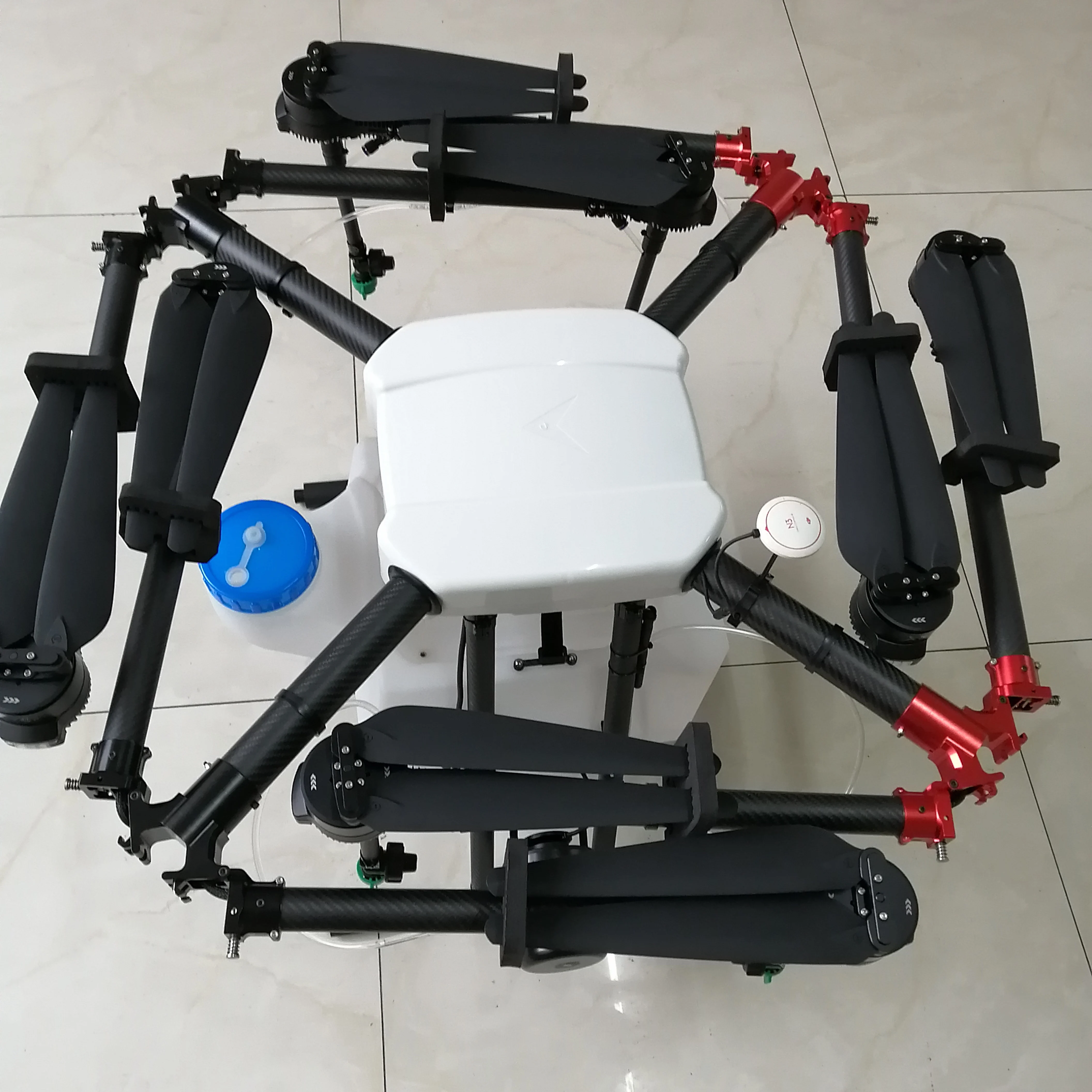 2020 Hot sale AGR 16 liter Cheap price spraying agriculture drone with RTK and camera for wheat manufacture