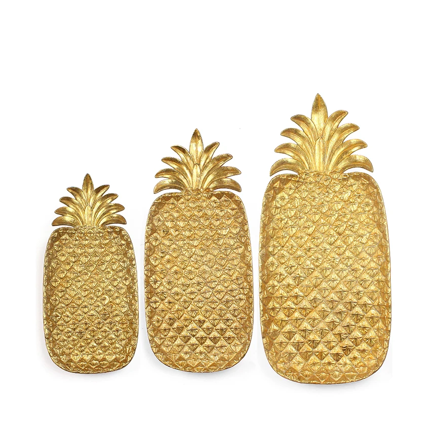 Wholesale three size resin gold pineapple  wall decoration luxury wall accessories gold garden wall hanging manufacture