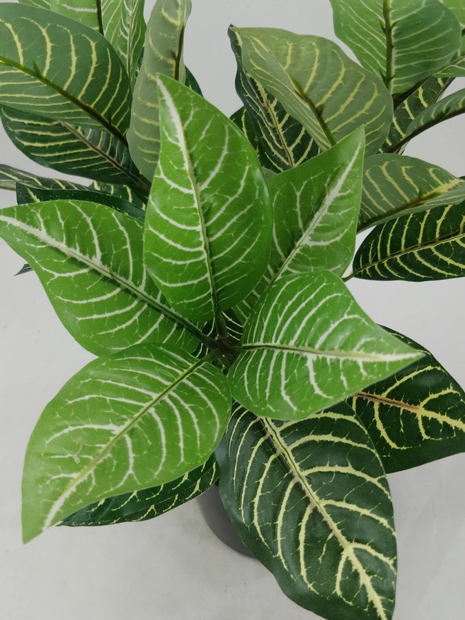 热销不同颜色的人造盆景孔雀叶子人造仿真植物家居或花园装饰