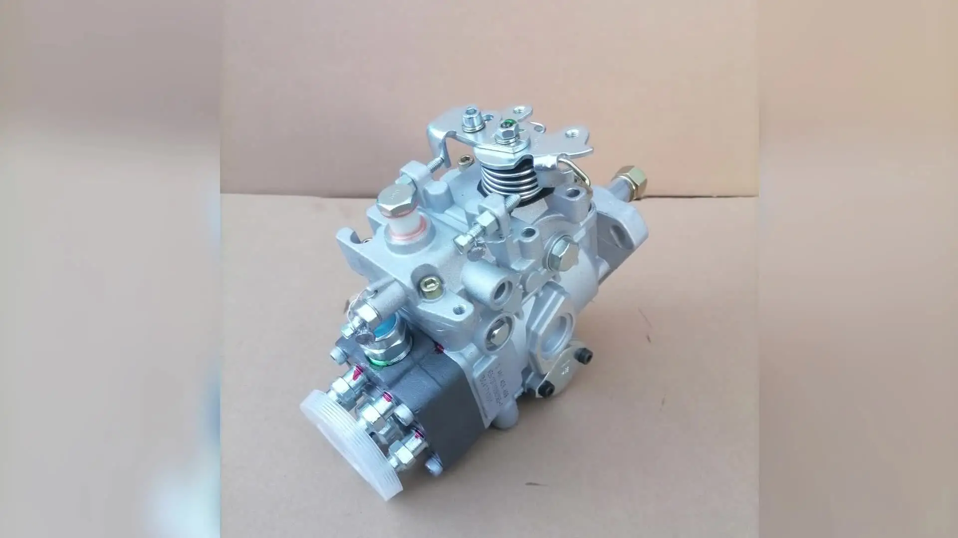 High Quality S6D125 Diesel Engine Fuel Injection Pump 6215