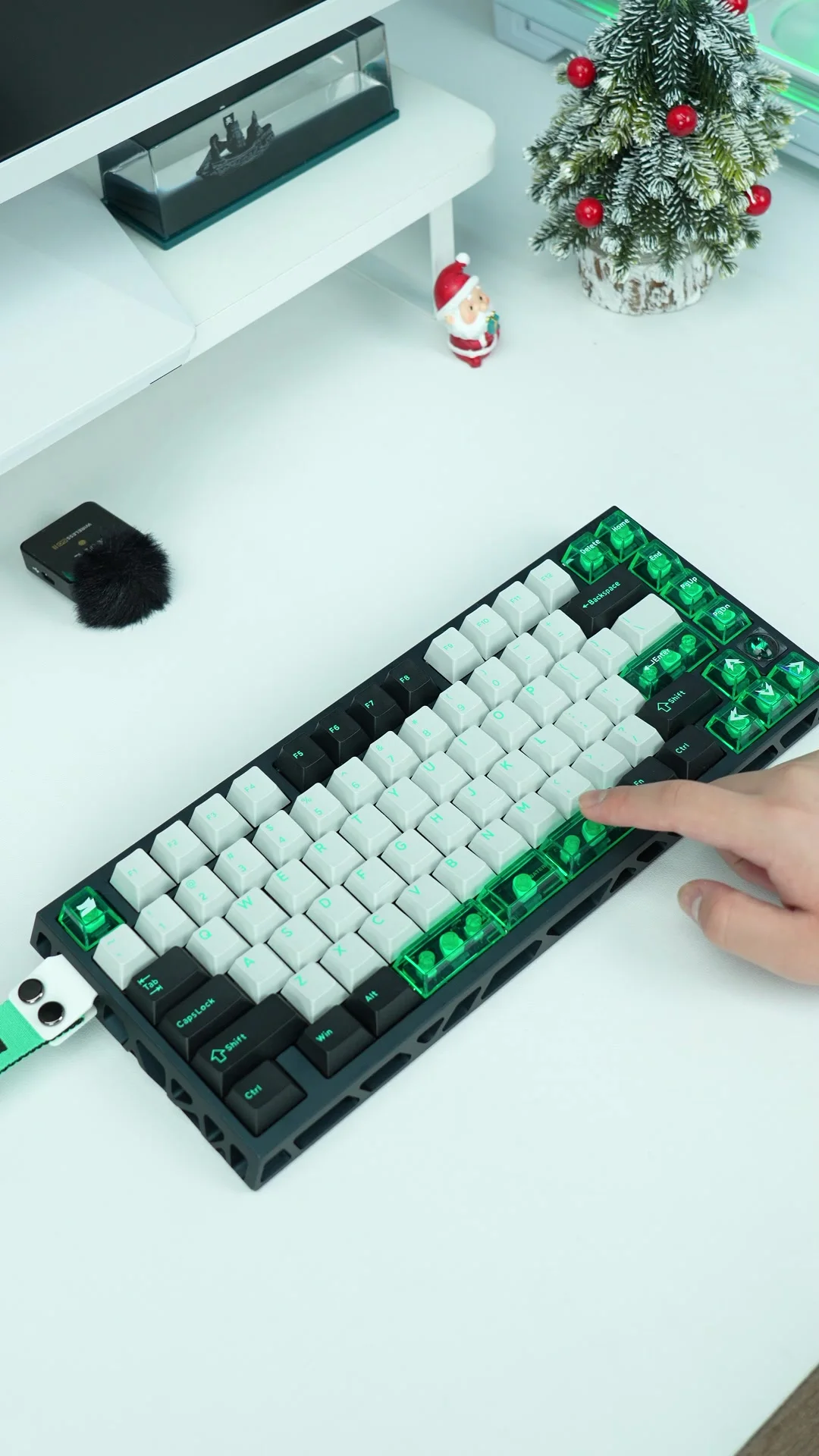 GATERON X Sikakeyb FORT 75 Thematic Collab Limited Edition Set