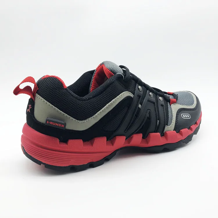 tennis shoes in china