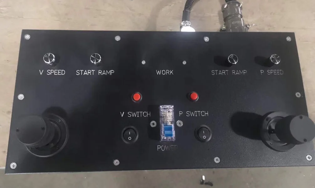 arm control box ().jpg