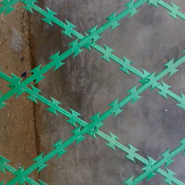 Concertina Razor Blade Barb Tape Punching Wire Mesh Barrier Fence