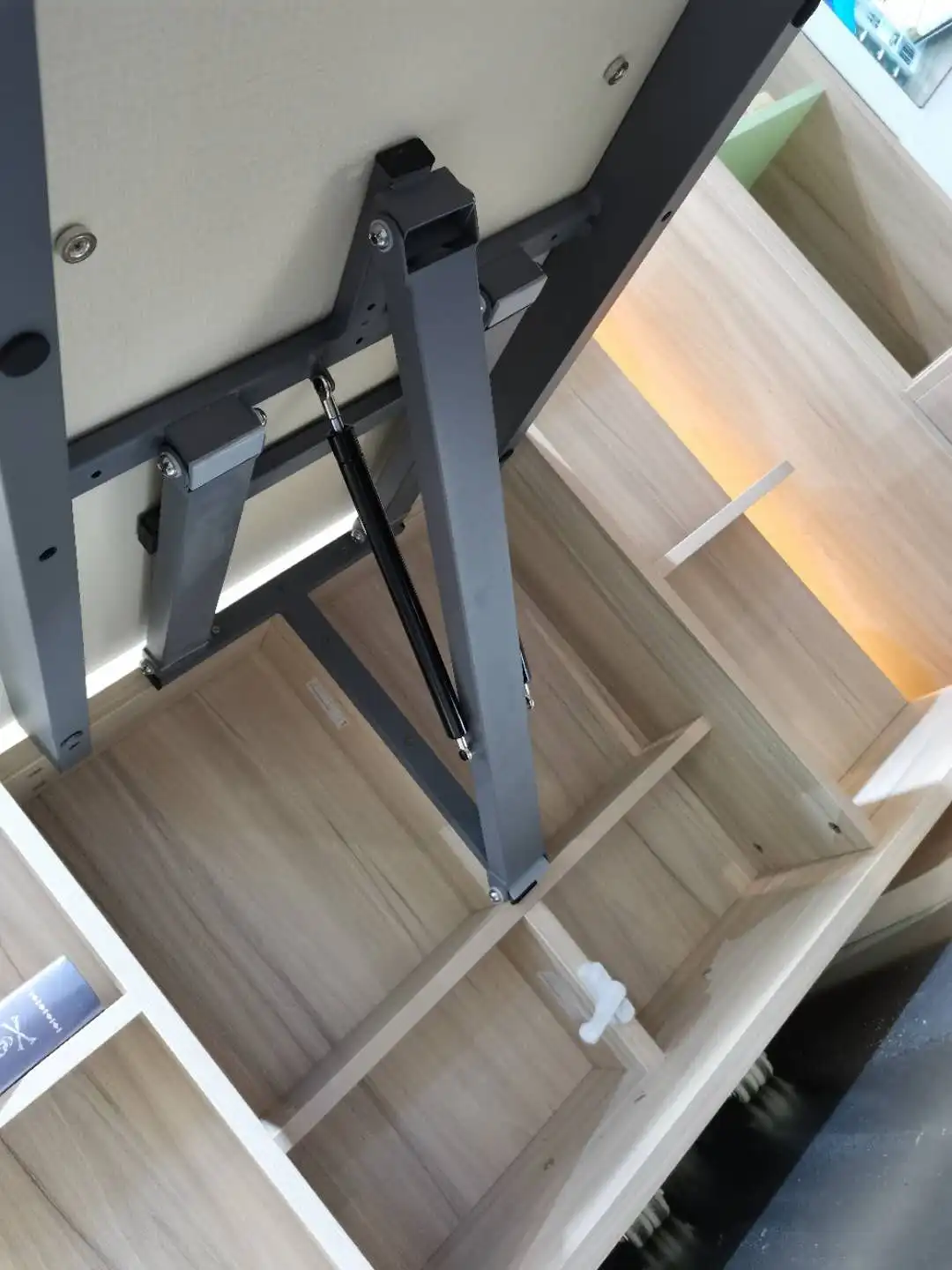 Furniture Frames Transformer Convertible Table 610*1200*730mm Wall