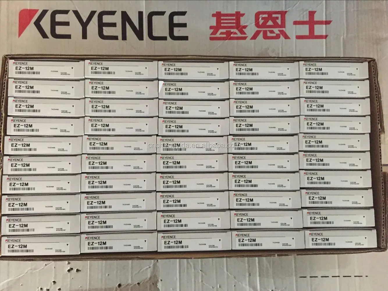 Wholesale KEYENCE EZ-18M 3線式自己完結型アンプ近接センサー新しい