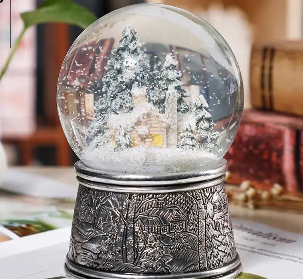 snow globe 4.jpg