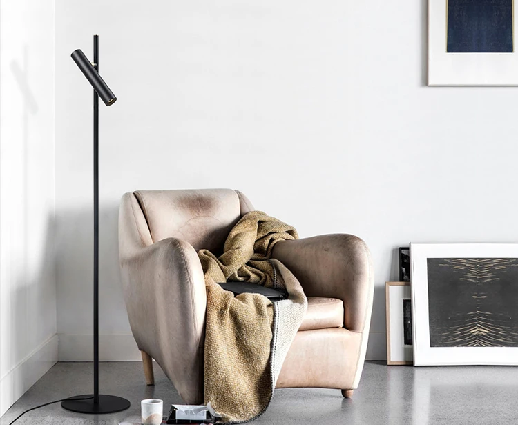 Floor lamp.jpg