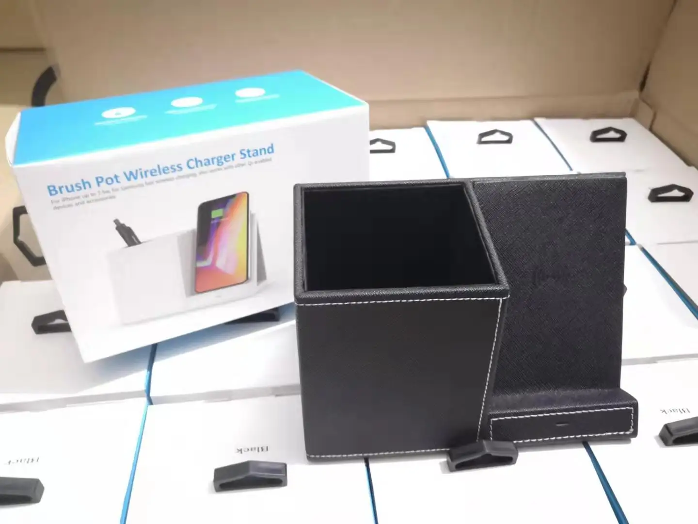 Amazon Top Seller Portable Qi Wireless Charger Pen Holder For Mobile Phone).jpg