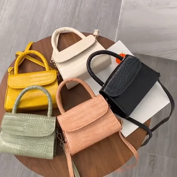 Mini Bags - Women