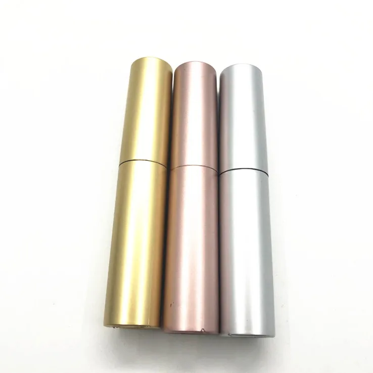 eyelash tube02.jpg