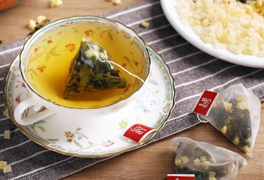 3g Private Label Chinese Dried Peach Oolong Apple Mixed Fruit Tea in Triangle Bags - 4uTea | 4uTea.com