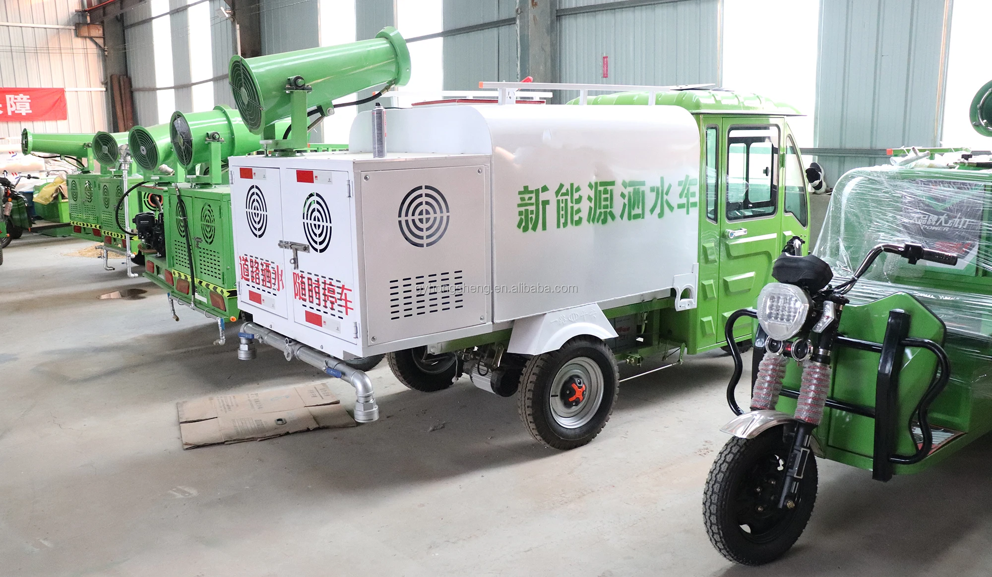 用于农业灌溉和农药的电动三轮车喷雾器