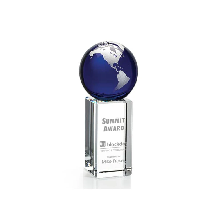Luz Globe Award - Blue.jpg
