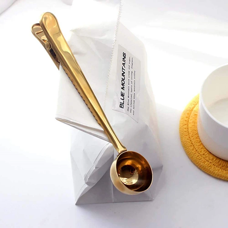 coffee scoop1.jpg