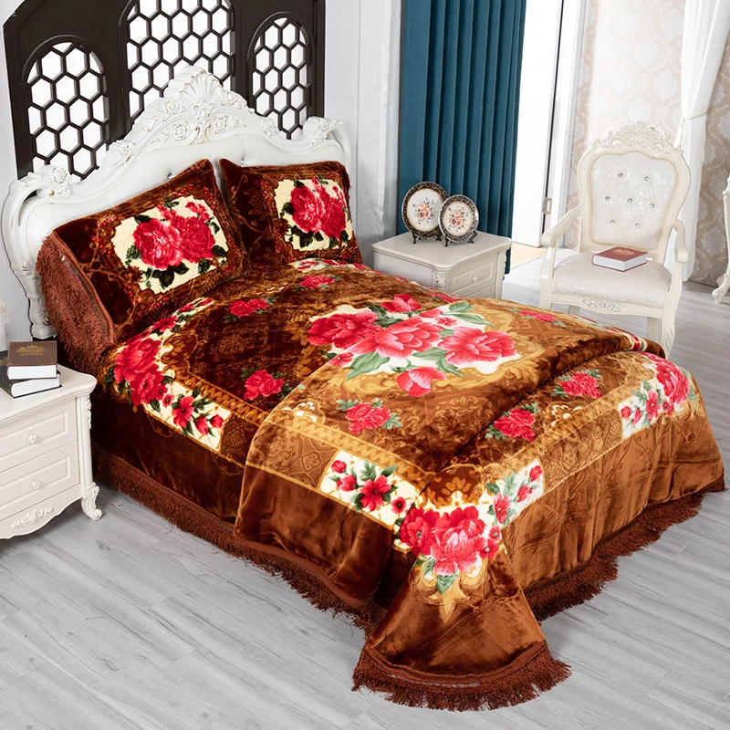 Hot Selling Discount Polyester Blanket Stock Lot 4.5kg 2ply 200x240cm Winter Raschel Mink