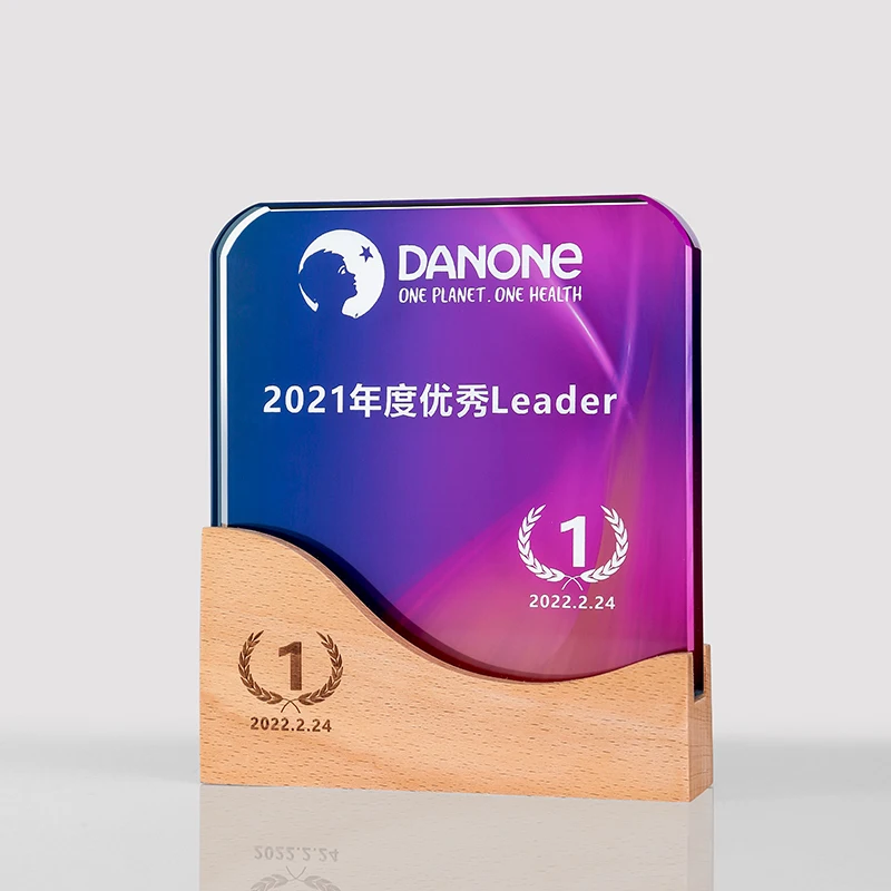 Custom Award Wooden Base & Crystal Glass Plaque UV Printed Insurance End Users Various Trophies Achievements Tradeshow Giveaways factory