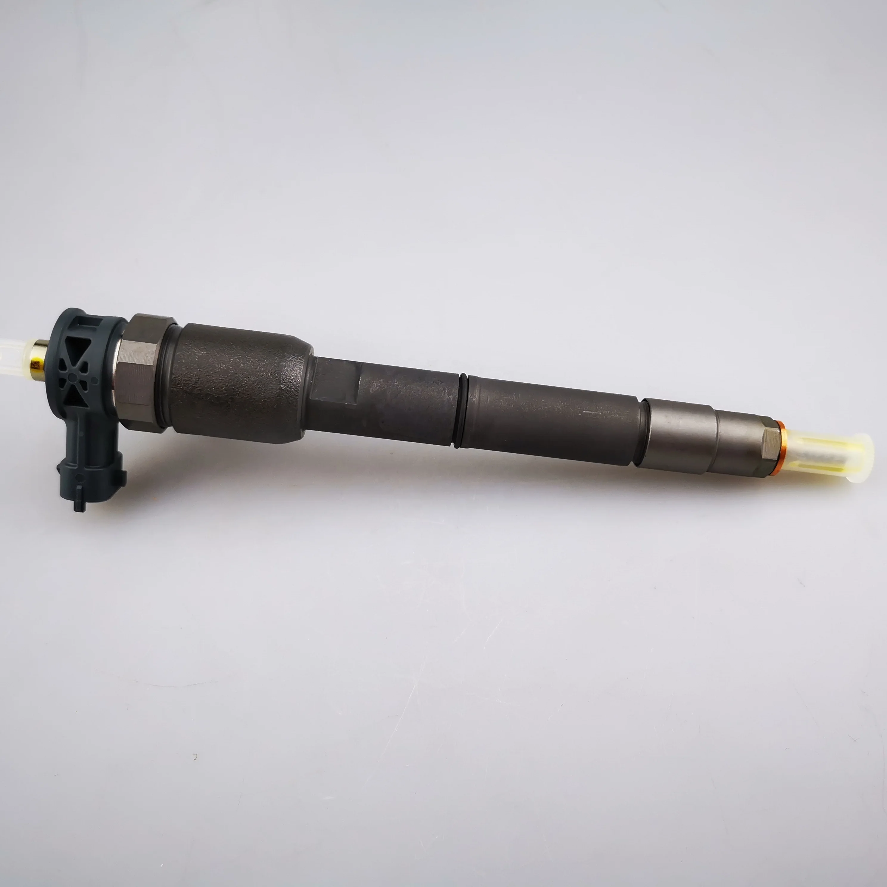 Saic Maxus G10 1.9t Original Fuel Injector Assembly 0445110768 10169354